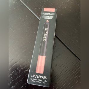 TreStique matte lip crayon w/shiny balm